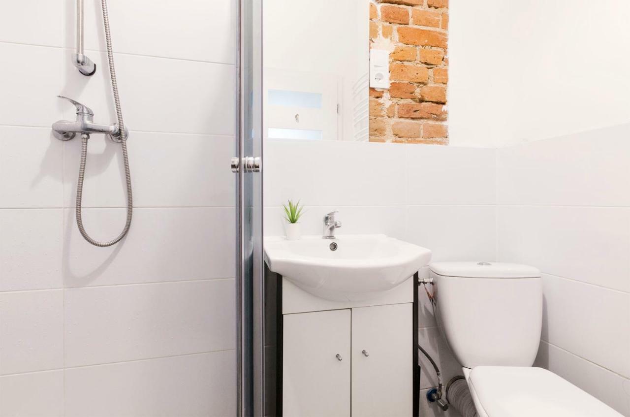 Apartstate Rooms On Wschodnia, 36 Łódź Kültér fotó