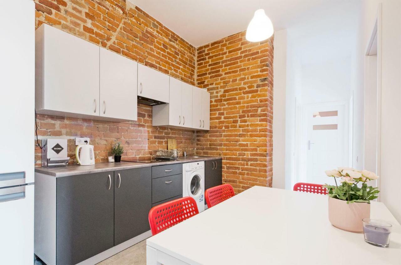 Apartstate Rooms On Wschodnia, 36 Łódź Kültér fotó
