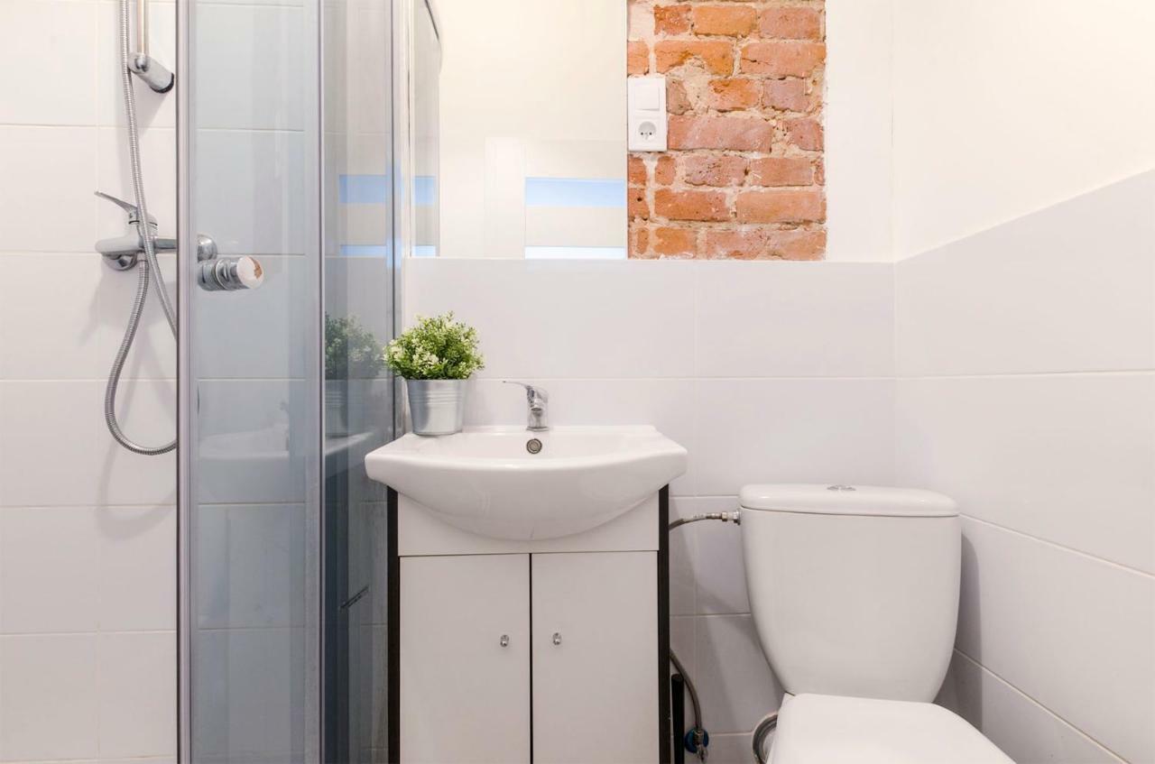 Apartstate Rooms On Wschodnia, 36 Łódź Kültér fotó